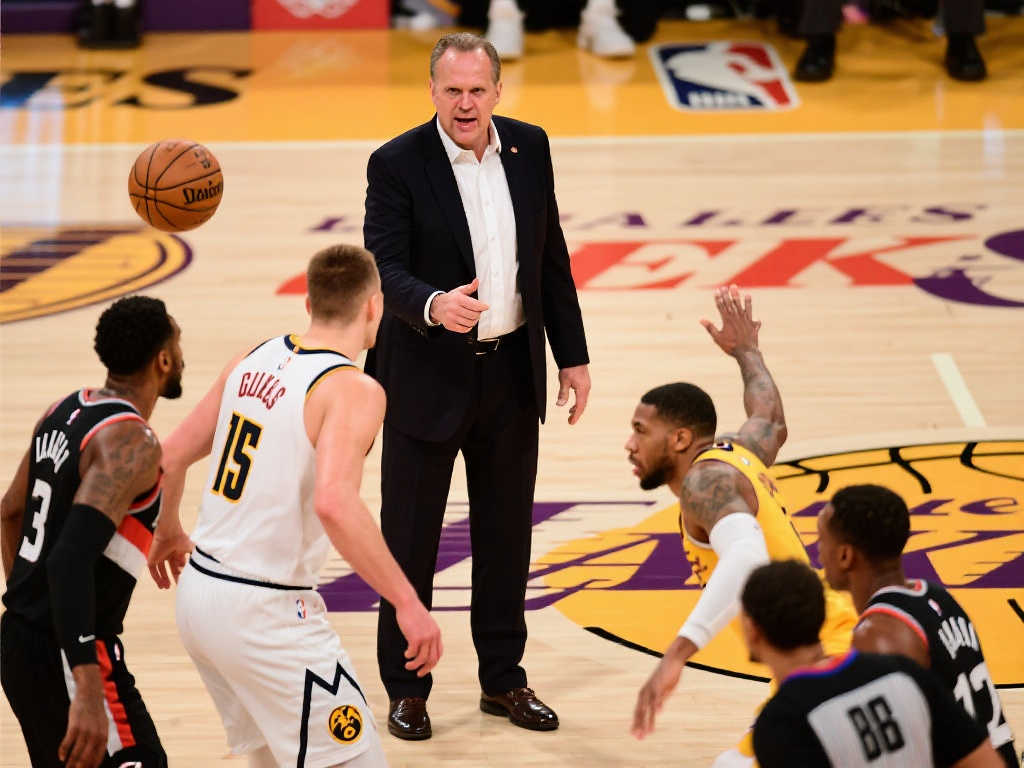 潜在变革奠 潜在变革奠