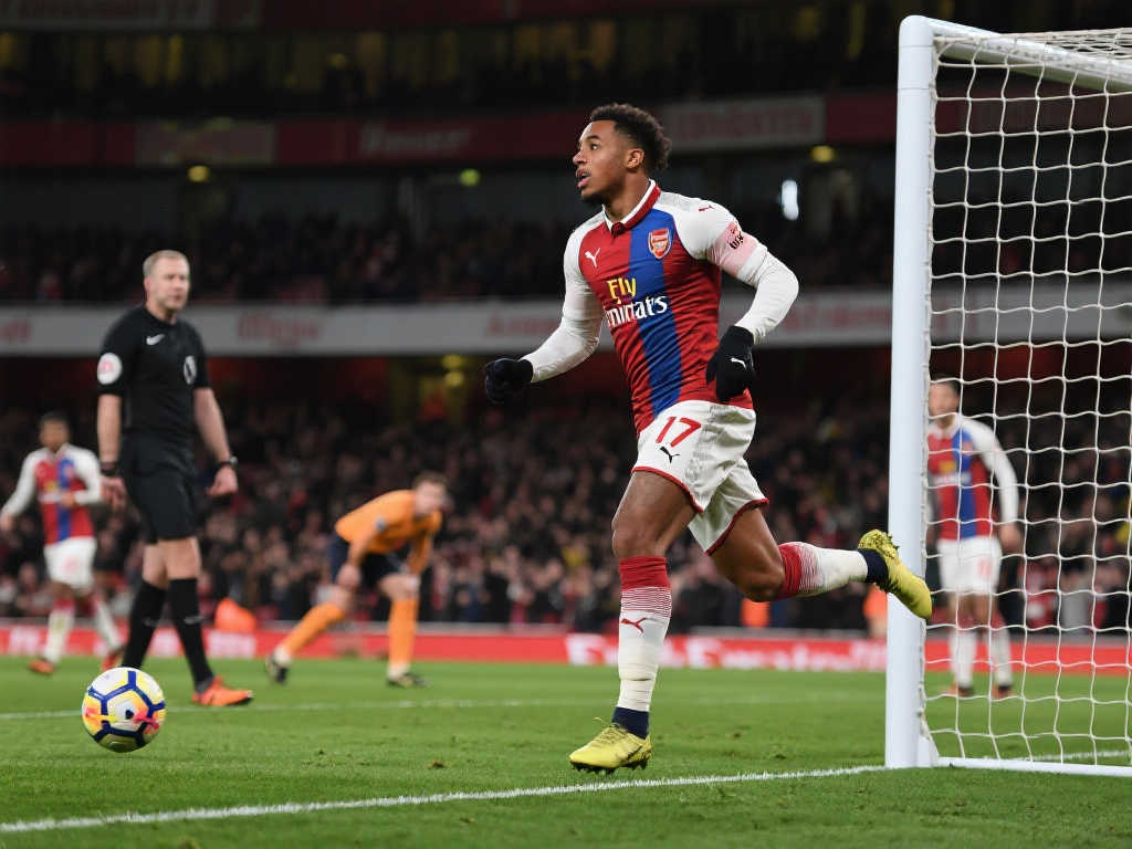 在防守時更 在防守時更